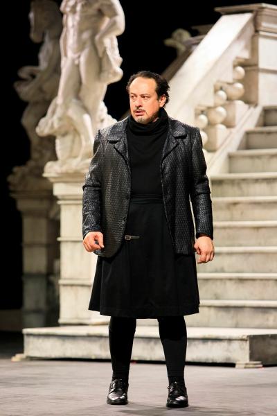 In Scena "vespri Siciliani"