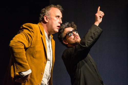 Felici e maleducati