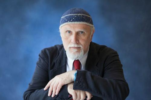 Moni Ovadia torna in scena con lo spettacolo “Cabaret Yiddish”