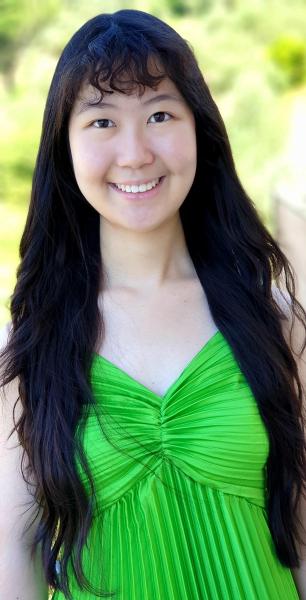 LA PIANISTA  ALYSSA KOK  PER  LO YOUNG TALENTS INTERNATIONAL FESTIVAL  Premio Arturo Benedetti Michelangeli  25 ° Concorso Internazionale di Esecuzione Pianistica  "Mauro Paolo Monopoli" Appuntamento domenica 28 maggio presso l’Auditorium GOS a Barletta<s