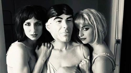 Living room creatures
