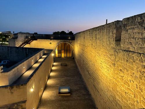 Mura Urbiche: apertura estiva e mostra dedicata a Banksy