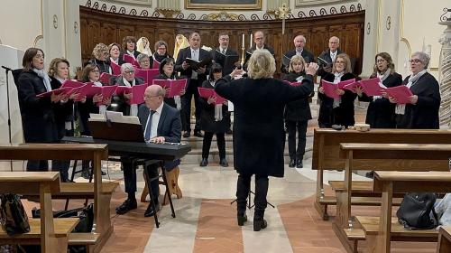 Il Lieto In... Canto - Ensemble Vocale Kalenda Maya Chorus