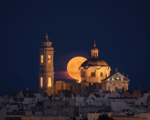 Discovering Darkness: Visita Guidata A Lume Di Candela