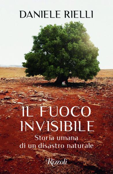 Daniele Rielli con il suo libro "Il fuoco invisibile "