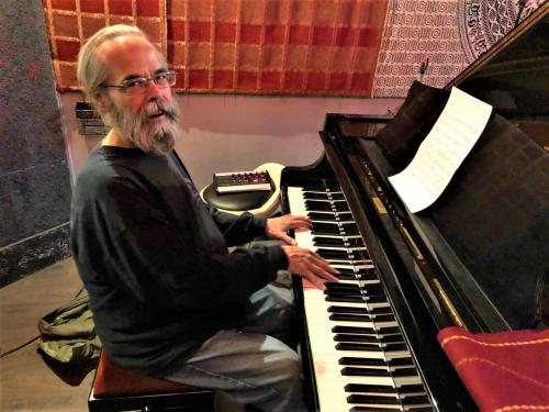 Piano Lab: Mark Baldwin Harris in concero