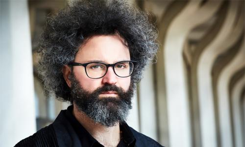 "i Giovedi' della Camerata" con: “Alla ricerca della felicità” /  Simone Cristicchi