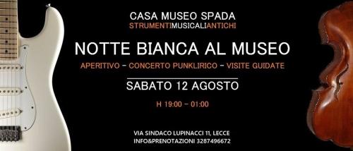 Aperitivo, concerto punklirico e visite notturne al museo