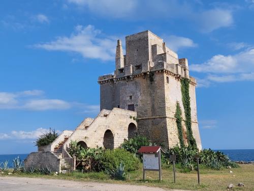 Torre Colimena e il Museo "Cheramo e Bacco"