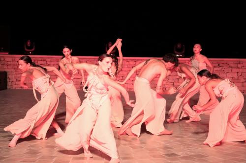 L’acqua che tocchi  di ResExtensa Dance Company