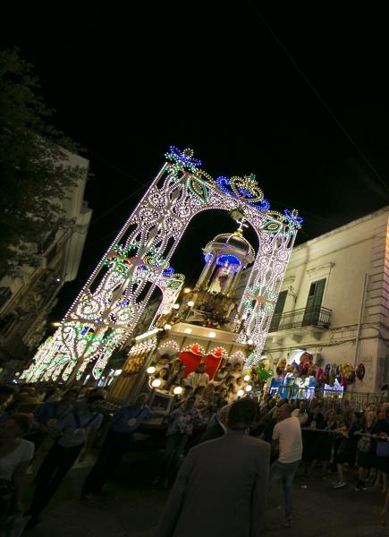 Accensione delle luminarie e spettacolo musicale della ConturBand