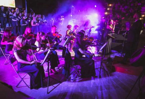 L'orchestra FaMiFaRe in "Note di Mezza Estate"