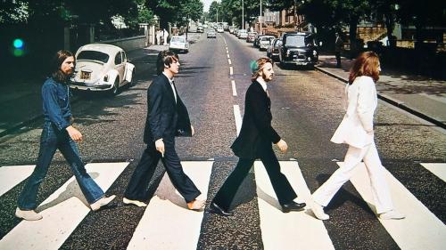 "La vera storia di John Lennon (e dei Beatles)"