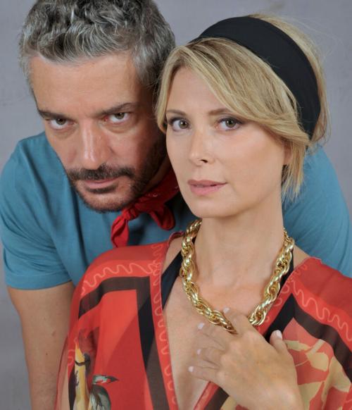 Travolti da un insolito destino nell’azzurro mare d’agosto