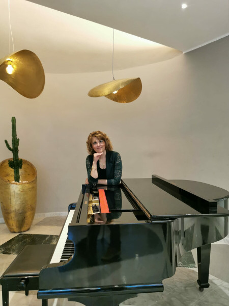 DUO  MARIA GIULIA MILANO (SOPRANO) -STEFANIA DE SANTI (PIANOFORTE )