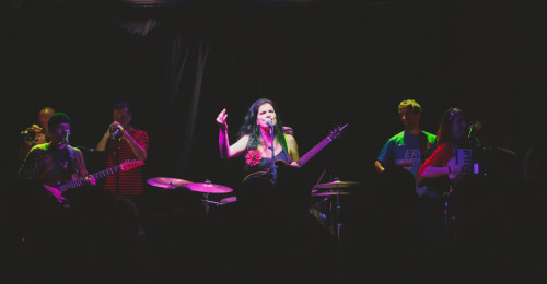 Ghironda Winter presenta Lidiya Koycheva e la Balkan Orkestra