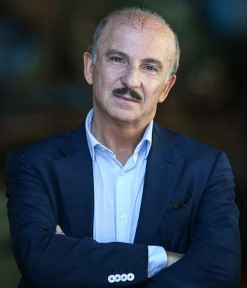 IL VEDOVO ALLEGRO Carlo Buccirosso