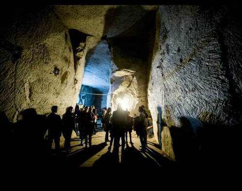 Neapolitan Gipsy Jazz e omaggi a Pino Daniele  alla Napoli Sotterranea