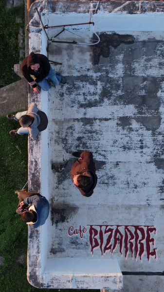 Café Bizarre live at Scarlatti Caffè