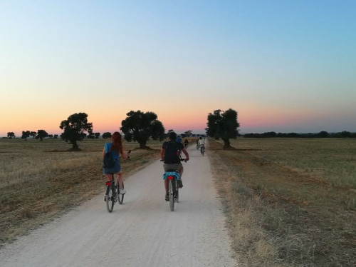 Ciclonotturna sulla Via Francigena con "panzerottata"