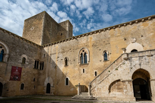 #DomenicalMuseo - Castello di Gioia del Colle