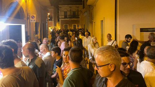 Ceramica cibo & corti