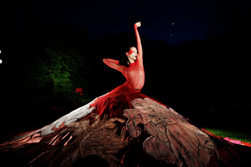 Wonderland - il Jazz Incontra la Danza e la Moda Sostenibile