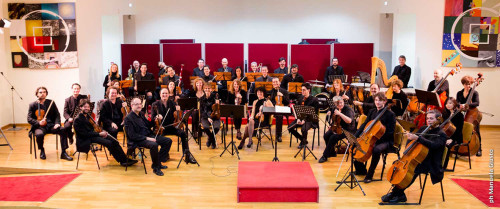 Orchestra Roma Sinfonietta diretta da Gabriele Bonolis in due 'Stabat Mater', di Pergolesi e Matteo D’Amico.