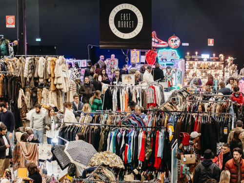 Torna East Market, anche a Natale lo shopping è vintage