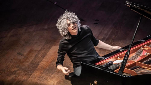 Giovanni Allevi in Piano Solo Tour al Teatro Ponchielli