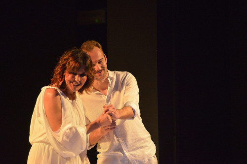 Borderlife in scena al Teatro Bellini di Napoli. Con Francesca Merloni e Pavel Zelinskiy