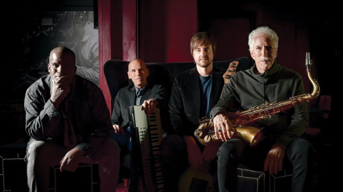 NEL GIOCO DEL JAZZ a Bari - Mercoledì 21 maggio i leggendari YELLOWJACKETS, la band che ha segnato la storia del jazz fusion