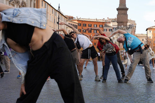 Babele Off di Zeromeccanico Teatro. Balletti