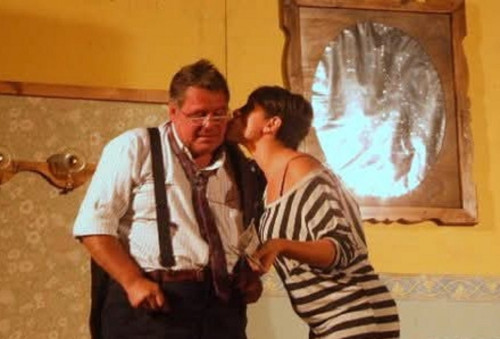 Nel Giardino storico della Distilleria De Giorgi la commedia "Saverio Pennellessa"