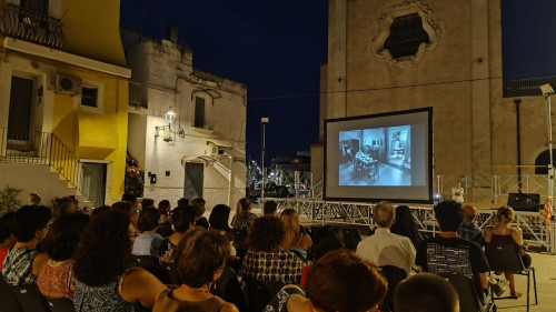 Lungomiraggi: a Valenzano la proiezione del film "Barbie"