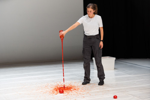 FESTIVAL VIVAIO a Terlizzi - Sabato 19 luglio seconda giornata con il progetto site-specific «Déjà vu» e lo spettacolo «Ca-ni-ci-ni-ca»