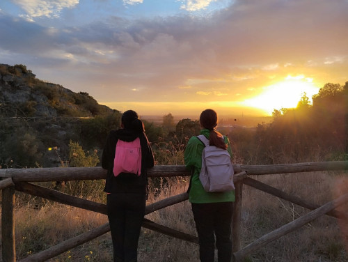 In gravina al tramonto