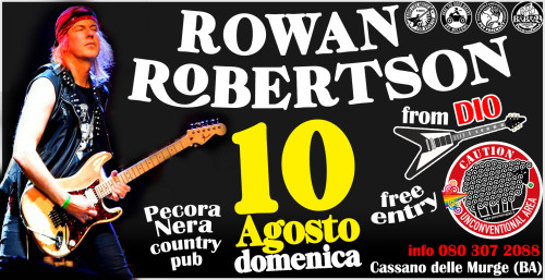 ROWAN ROBERTSON in concerto