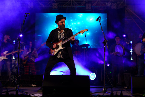 Luigi Bruno e la Mediterranean Psychedelic Orkestra nell'Azienda Agricola Adamo