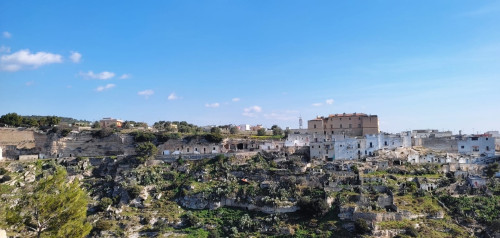 Palagianello, tra natura selvaggia e chiese rupestri