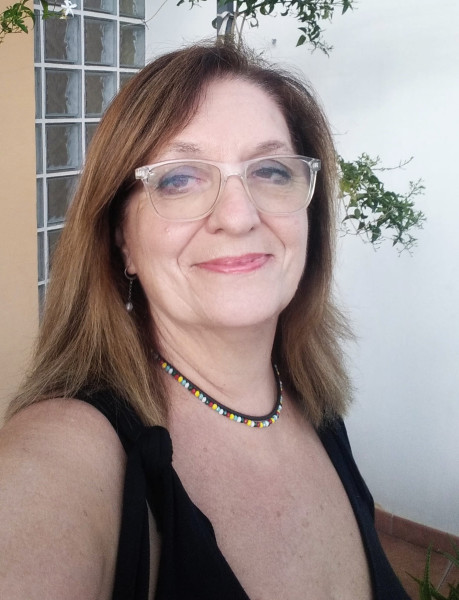 La Biblioteca di Comunità ospita i racconti di Viviana Ventisette per la prima presentazione di «Abitavi i miei sogni» (Musicaos Editore)