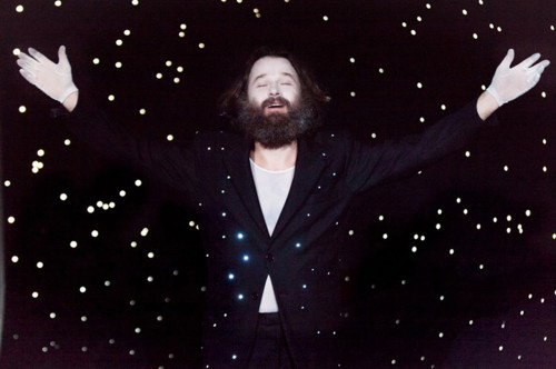 E.S.T. - Etica, Scienza, Teatro presenta L'UNIVERSO È UN MATERASSO