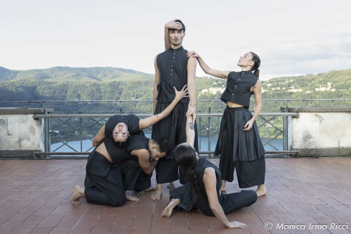 L’Ultimo Uomo - la nuova creazione della Compagnia Atacama tra danza e filosofia, ispirata a Byung-Chul Han