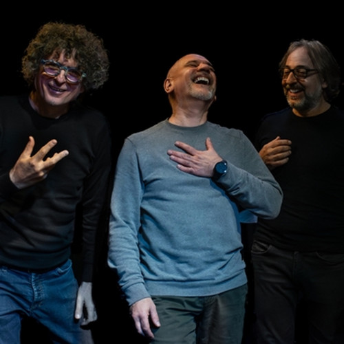 UNA CANZONE INTORNO AL MONDO