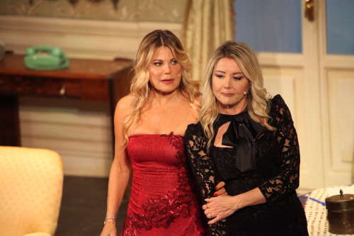 La brillante commedia Bacco, Tabacco e Cenere! (Poco diritto e molti rovesci)