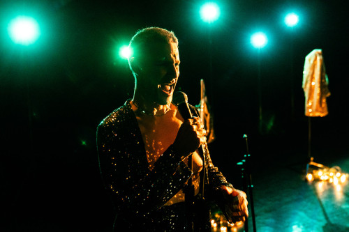 Vorrei una voce, monologo di Tindaro Granata dedicato alle canzoni di Mina