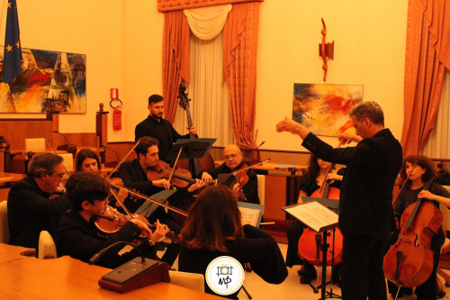 Concerto “Parole Cercasi” con l'Ensemble di archi Altersinfonietta diretta dal Maestro Vito Liturri e soprano Marilena Gaudio