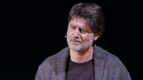 Caro Pino ti scrivo», concerto-racconto dedicato a Pino Daniele - Soundscapes