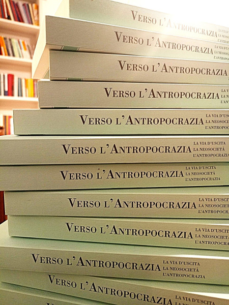TRIARTICOLAZIONE SOCIALE & ANTROPOCRAZIA 8° appuntamento