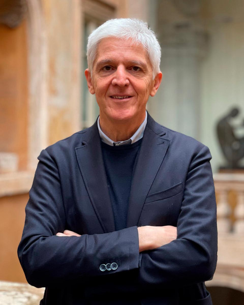 Incontro con Massimo Bray - Treccani 100-Il dizionario dei giovani. Le parole che ci hanno portato fin qui. Dialogo su lingua, scuola e futuro